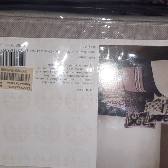 Bedding - Picture 8 of 12